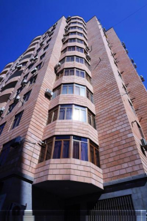 Luxuary New-Build Apartment in Yerevan on Khorenatsyi Street